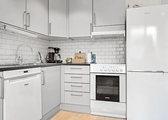 Central Apartment In Tromso, Parking Included