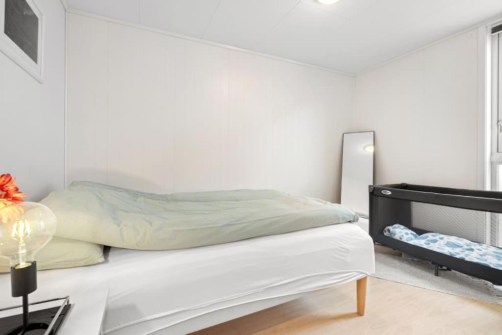 In Tromso, Parking Included Apartment